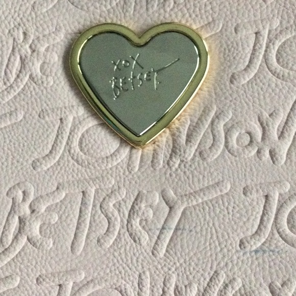 Betsy Johnson crossbody purse with adjustable strap - Picture 2 of 6